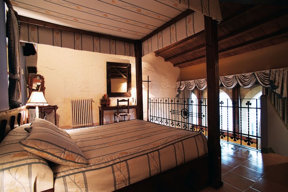 Hospederia Meson De La Dolores Calatayud Ngoại thất bức ảnh